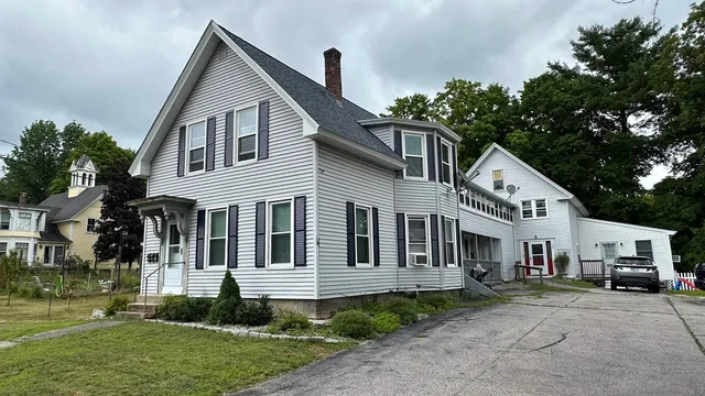 $2,000 | 30 High Street, Unit 2, Goffstown, NH 03045