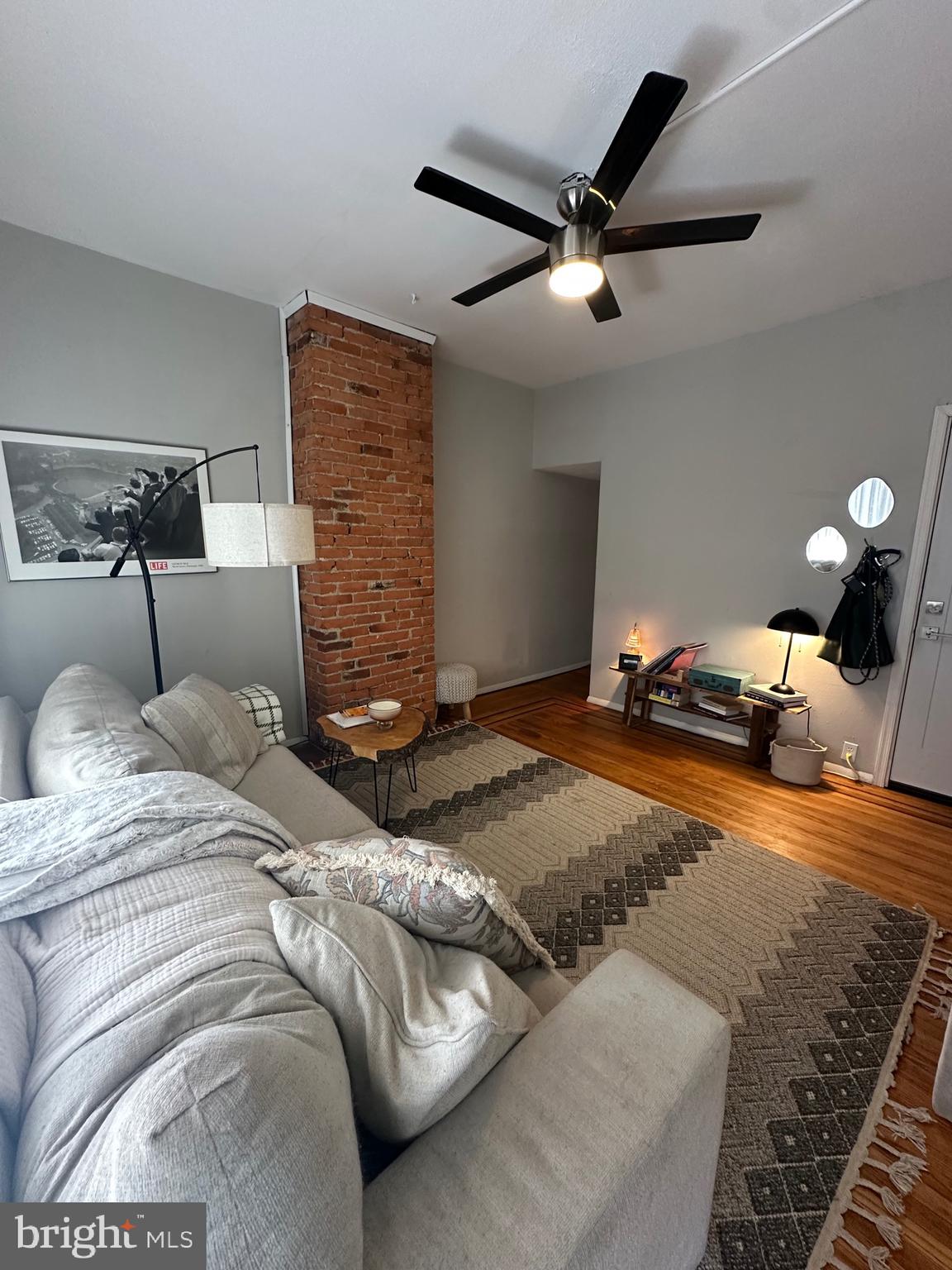 275 Rochelle Avenue, Unit 2 Philadelphia, PA 19128 - Photo 3 of 18 a bedroom with bed and window