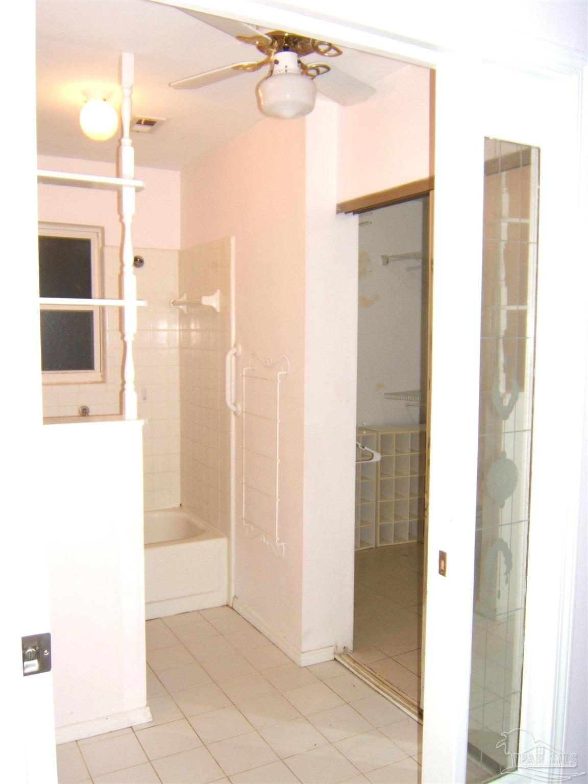 8222 Emperor Road Pensacola, FL 32514 - Photo 13 of 20