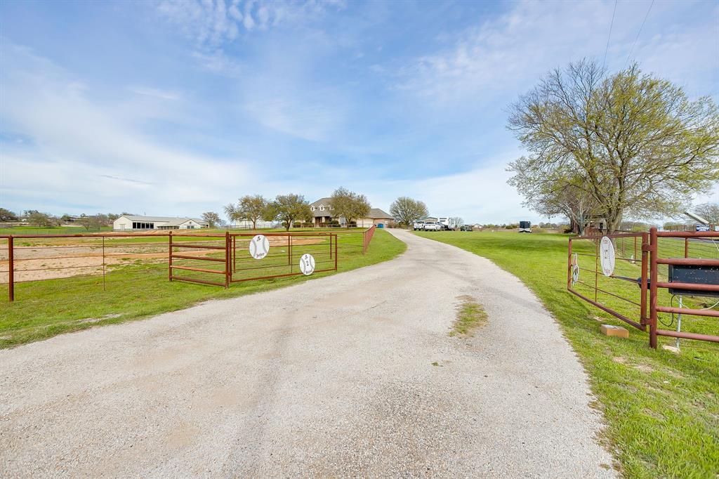 4401 Kelly Road Aledo, TX 76008 - Photo 6 of 40