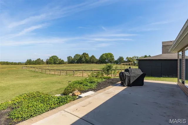 $580,000 | 13423 Roth Road, Bonne Terre, MO 63628