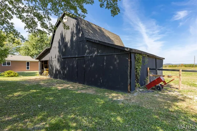 $580,000 | 13423 Roth Road, Bonne Terre, MO 63628
