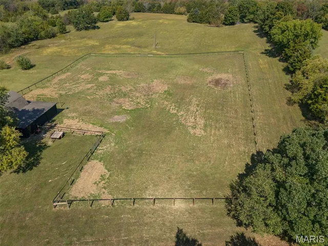 $580,000 | 13423 Roth Road, Bonne Terre, MO 63628