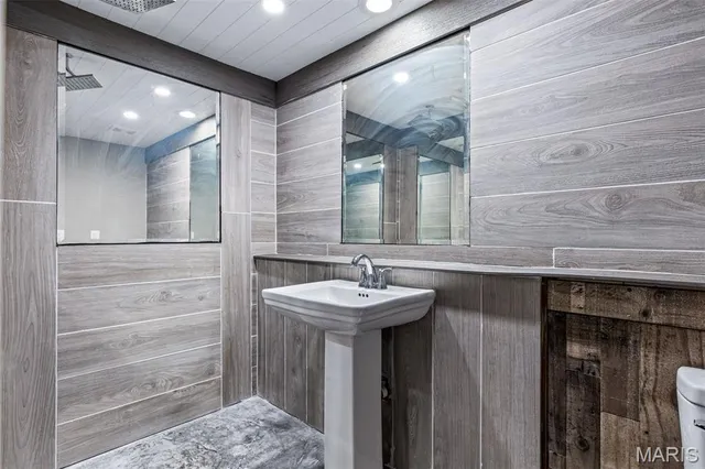 $580,000 | 13423 Roth Road, Bonne Terre, MO 63628