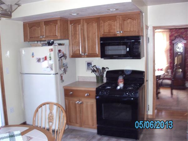 18 Ivernia Road Worcester, MA 01606 - Photo 6 of 18 Gallery Image 6