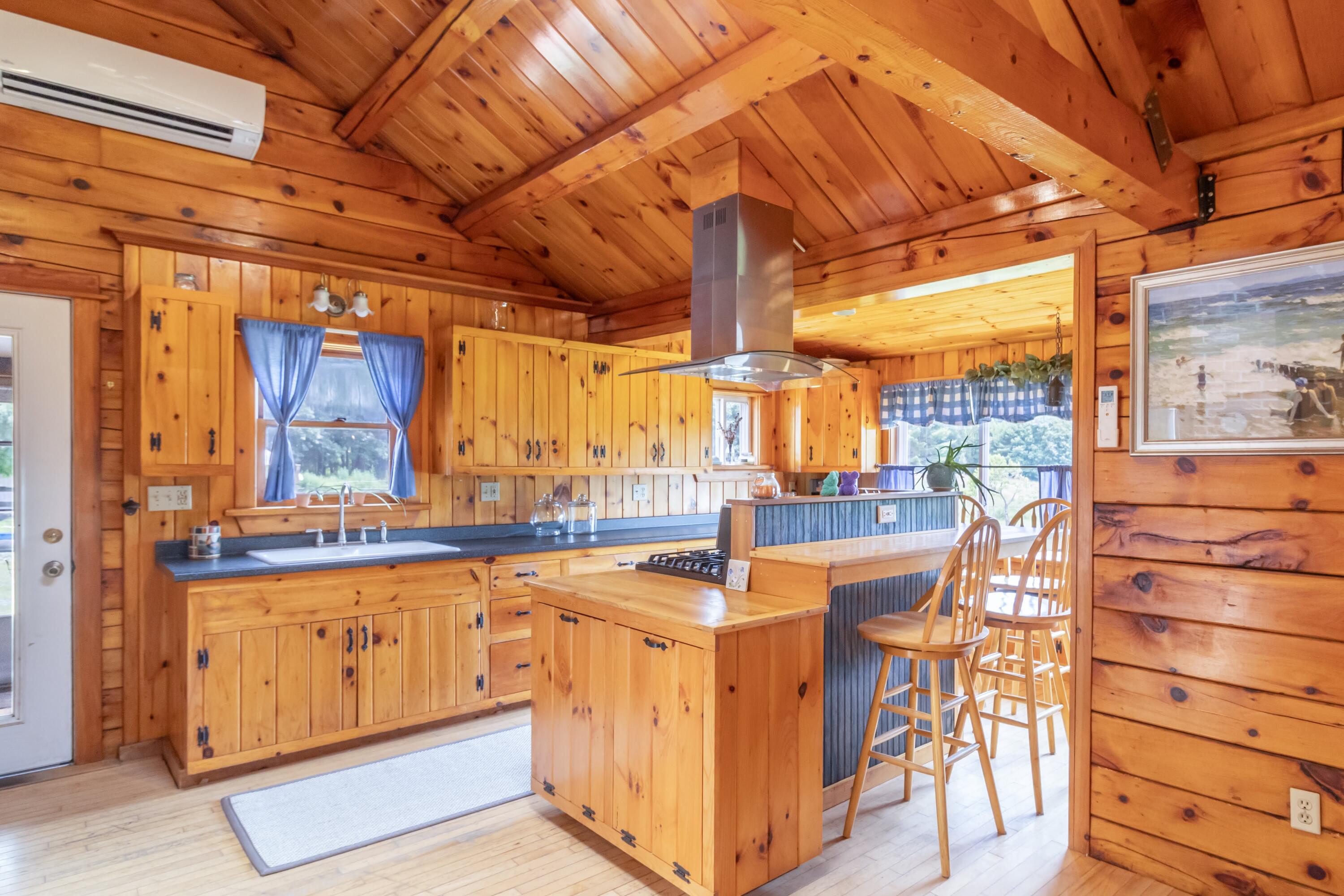 271 Bobcat Road Clifton, ME 04428 - Photo 11 of 84 271 Bobcat Road Interiors-35