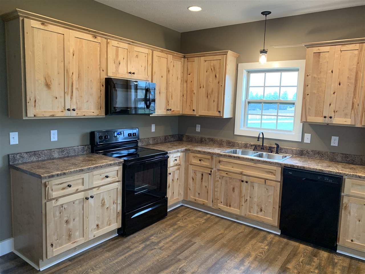 289 Circle Road Scottsville, KY 42164 - Photo 7 of 25 Gallery Image 7
