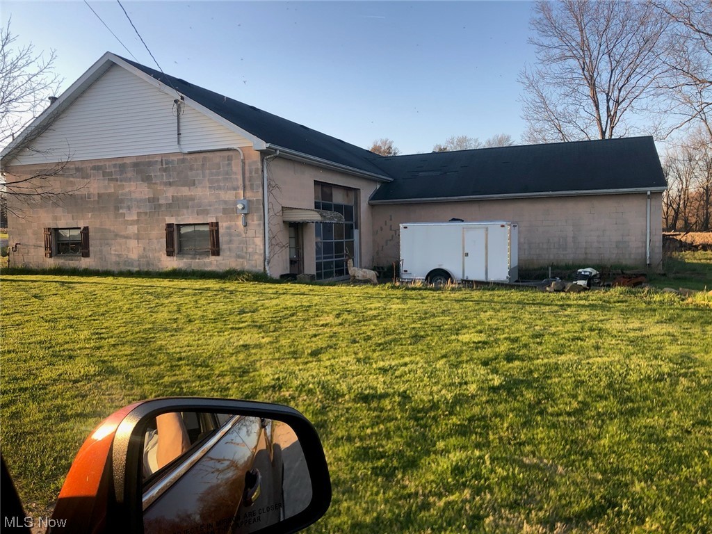11695 Basinger Road North Lima, OH 44452 - Photo 3 of 14