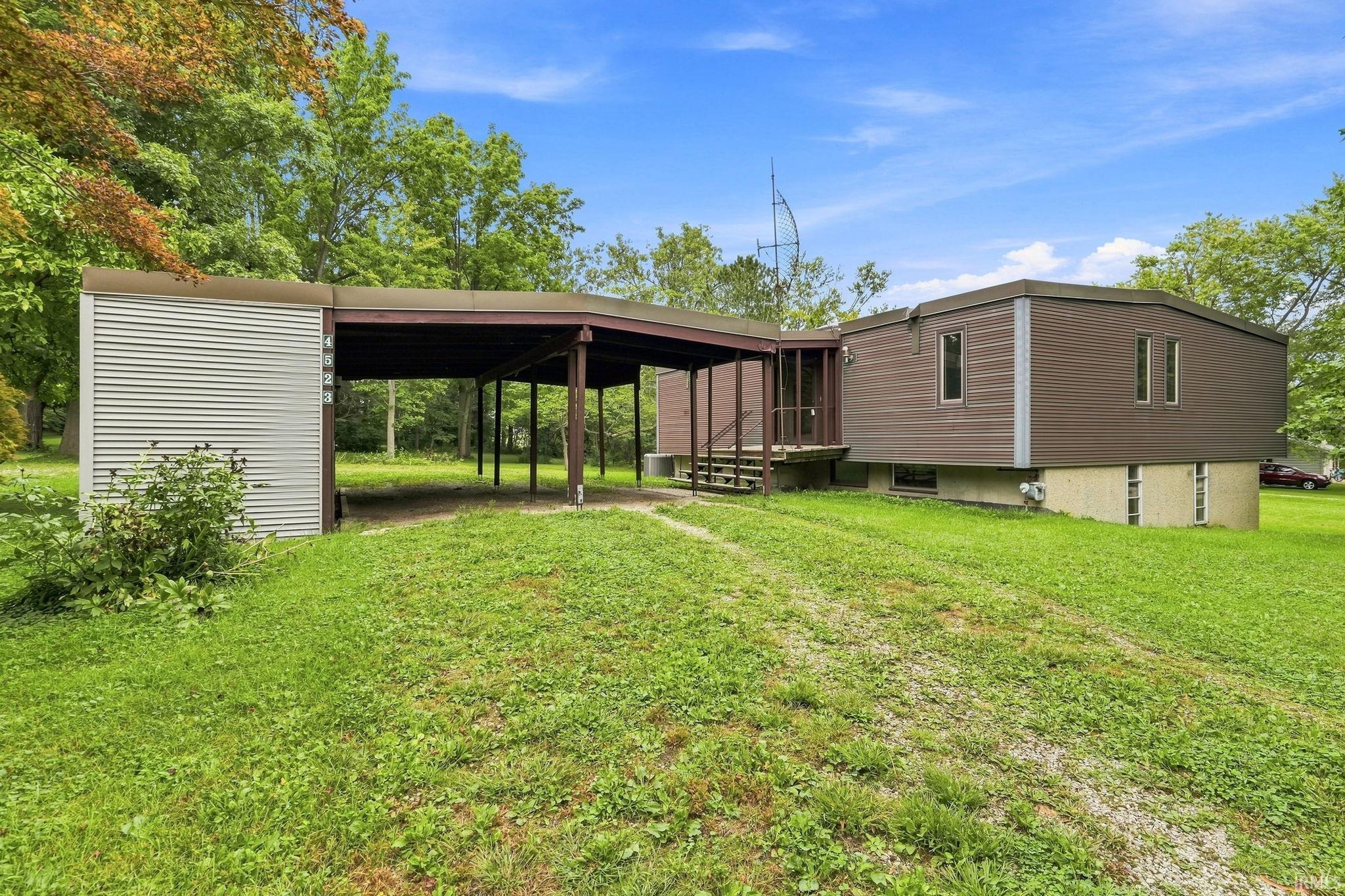 4523 Maples Road Fort Wayne, IN 46816 - Photo 36 of 43 Gallery Image 36
