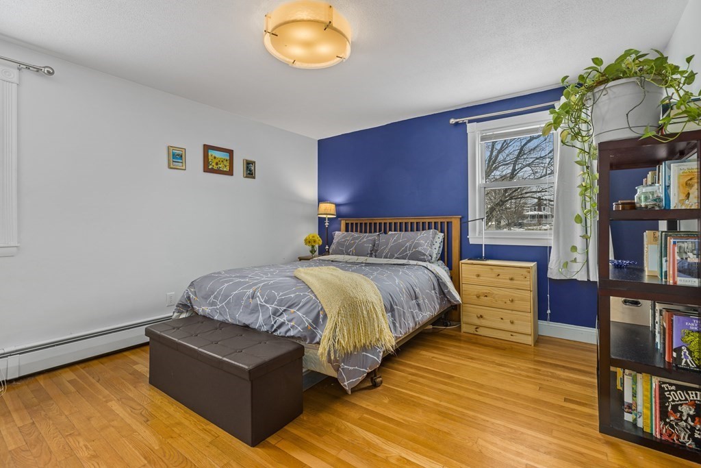 10 Sumner Street Hull, MA 02045 - Photo 12 of 23 Gallery Image 12