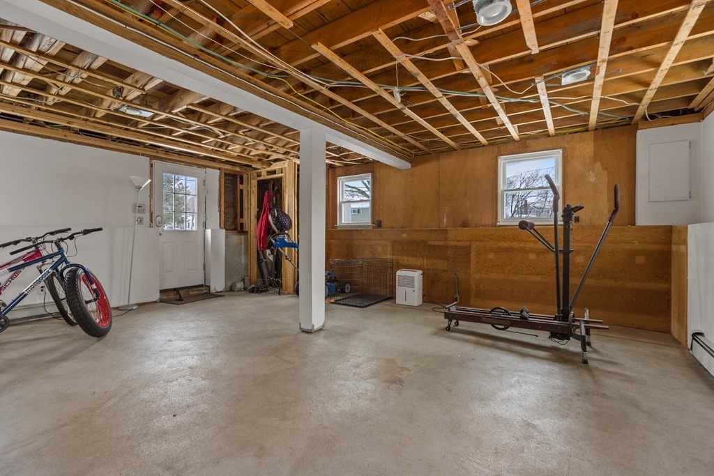 10 Sumner Street Hull, MA 02045 - Photo 16 of 23 Gallery Image 16