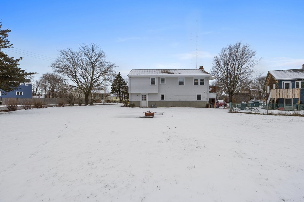 10 Sumner Street Hull, MA 02045 - Photo 22 of 23 Gallery Image 22