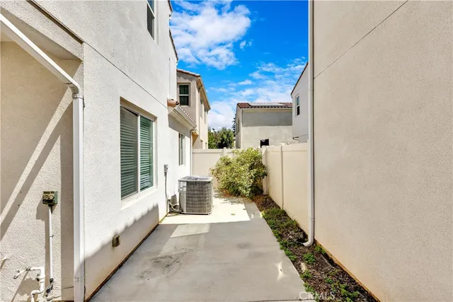 $799,000 | 273 South Vermont Avenue, Glendora, CA 91741