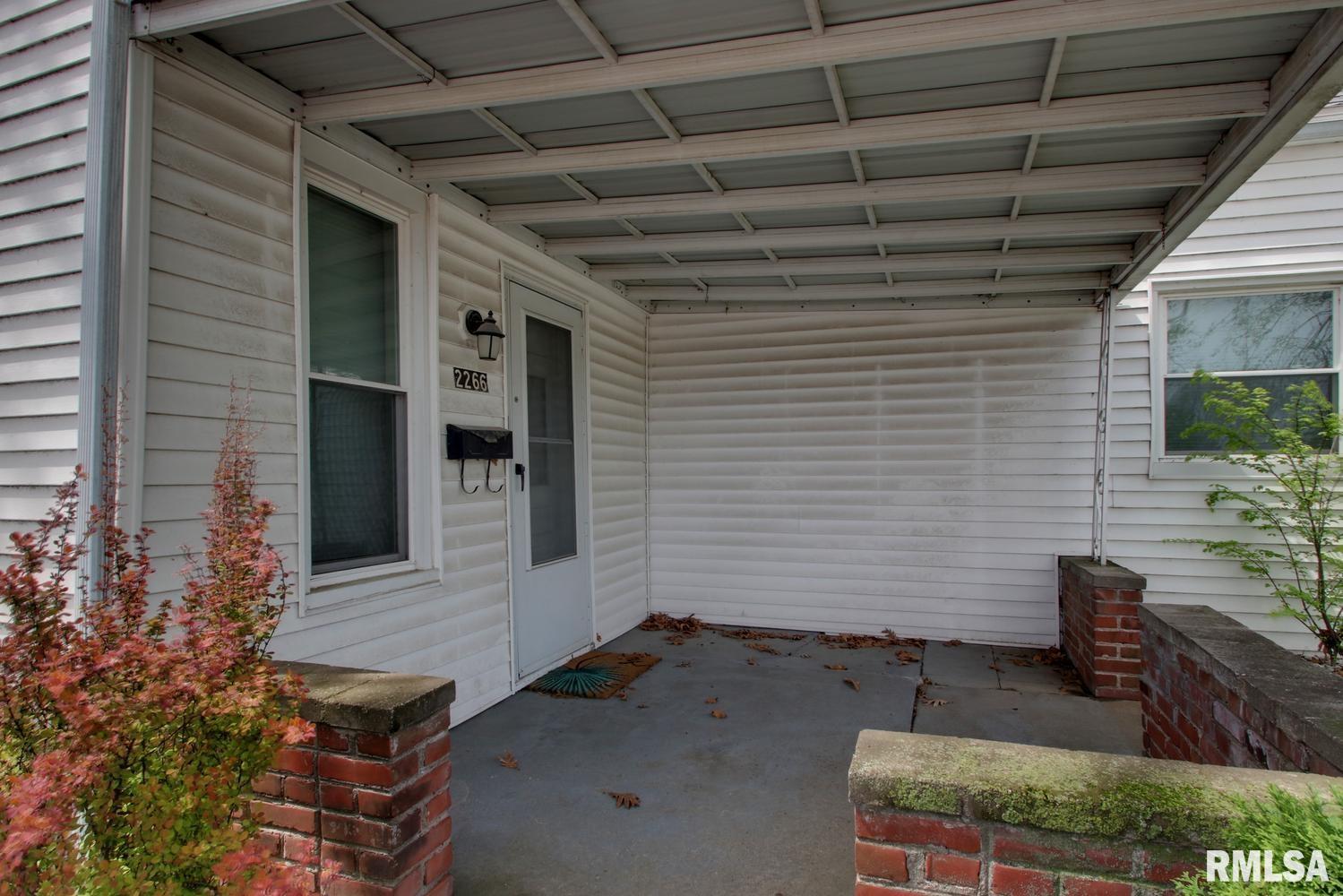 2266 Chestnut Street Quincy, IL 62301 - Photo 6 of 8
