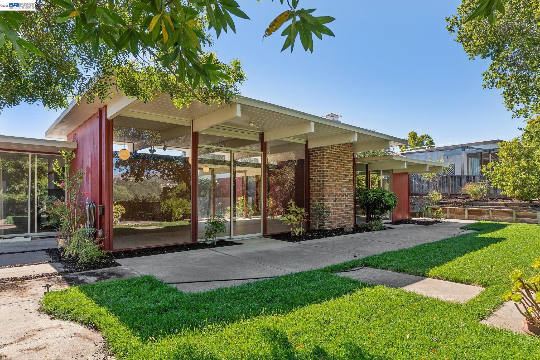 5427 Greenridge Road Castro Valley, CA 94552 - Photo 7 of 10