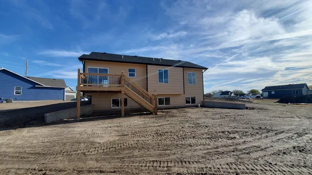 $255,000 | 4815 South St Paul Court, Wichita, KS 67217