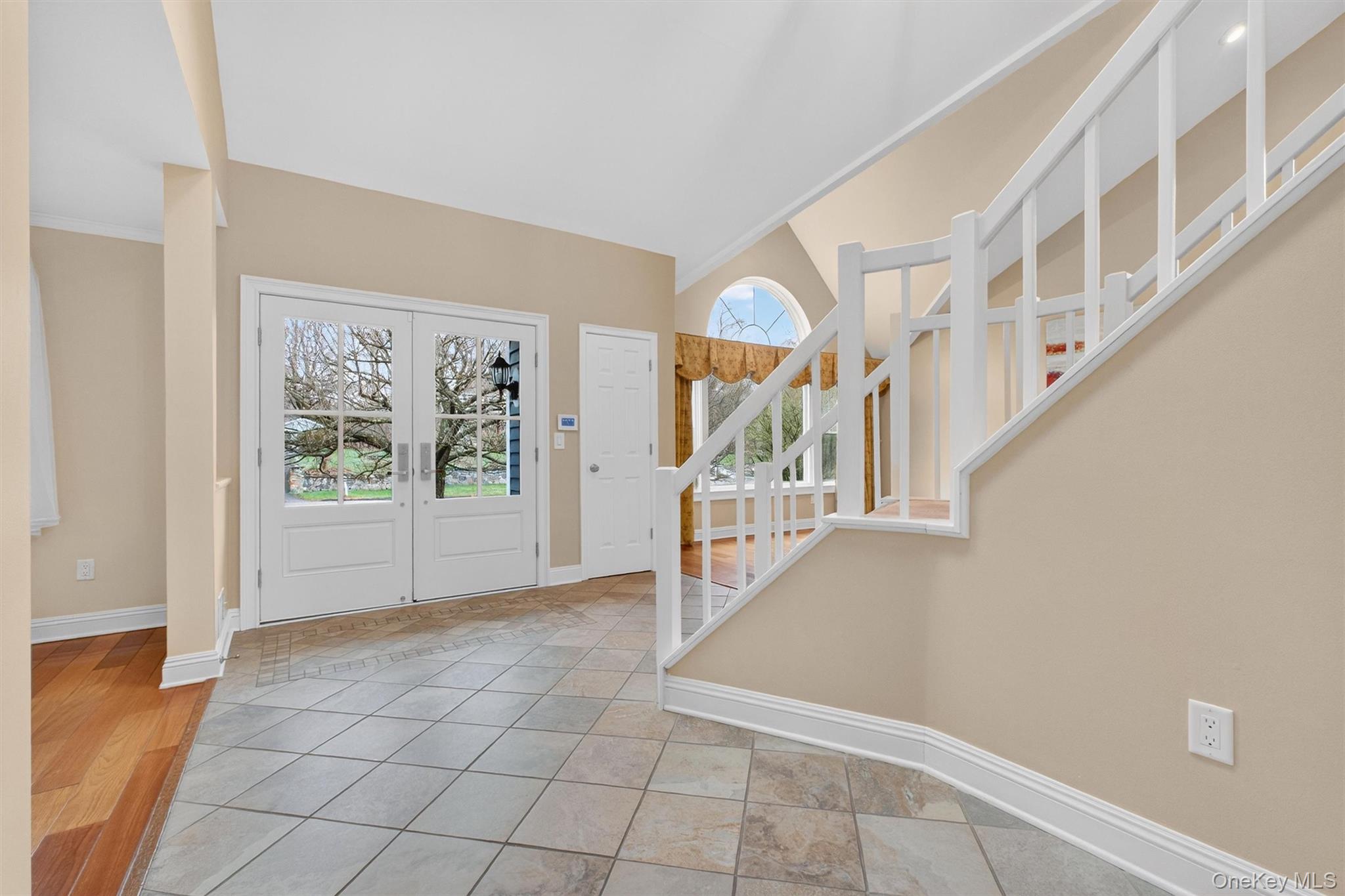 45 East Hill Road Cortlandt Manor, NY 10567 - Photo 2 of 48 a view of an entryway with workspace