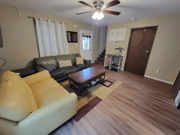 $2,200 | 1227 Continental Court, Tallahassee, FL 32304
