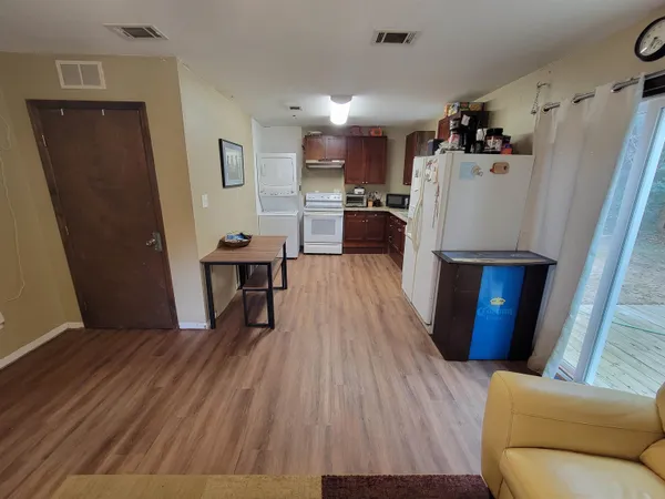 $2,200 | 1227 Continental Court, Tallahassee, FL 32304