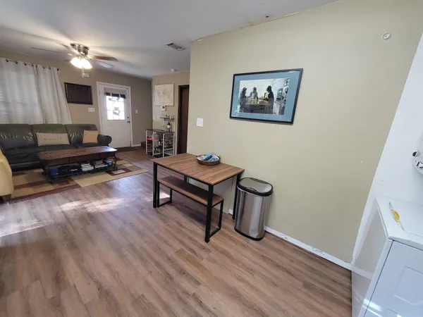 $2,200 | 1227 Continental Court, Tallahassee, FL 32304