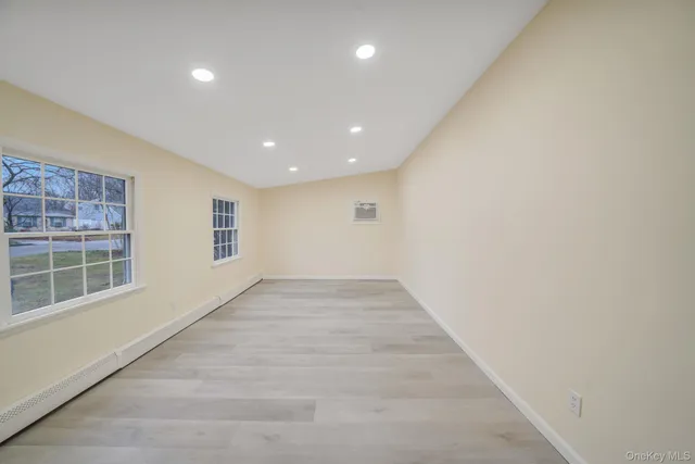 $599,000 | 20 Matsunaye Drive, Medford, NY 11763