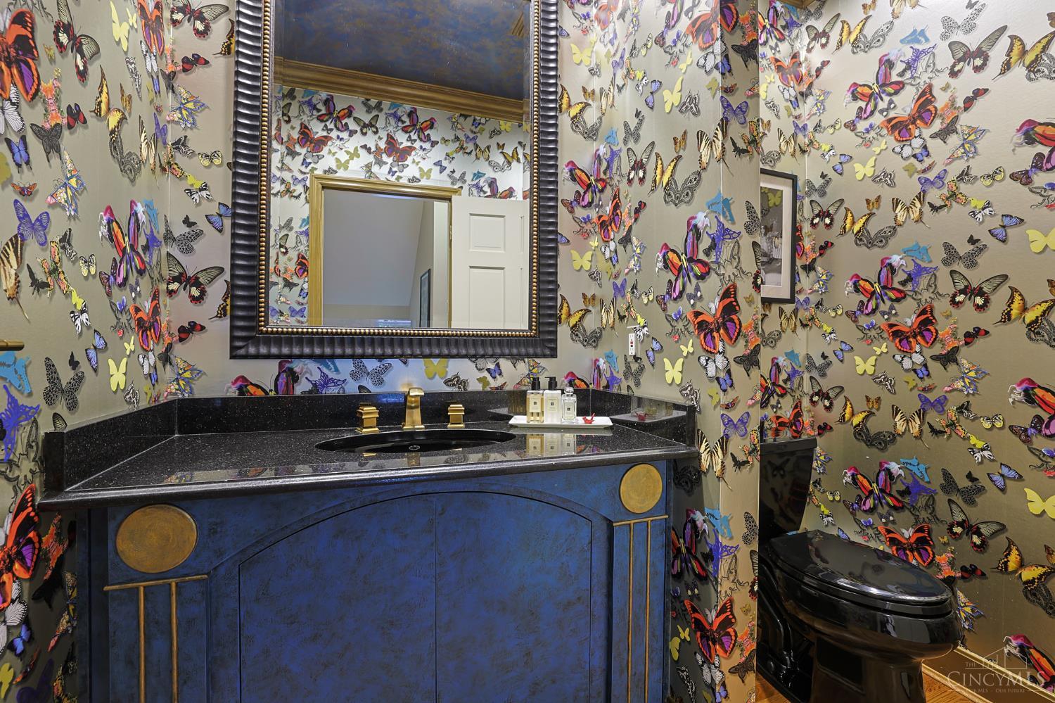 5500 Drake Road Cincinnati, OH 45243 - Photo 56 of 95 Gallery Image 56