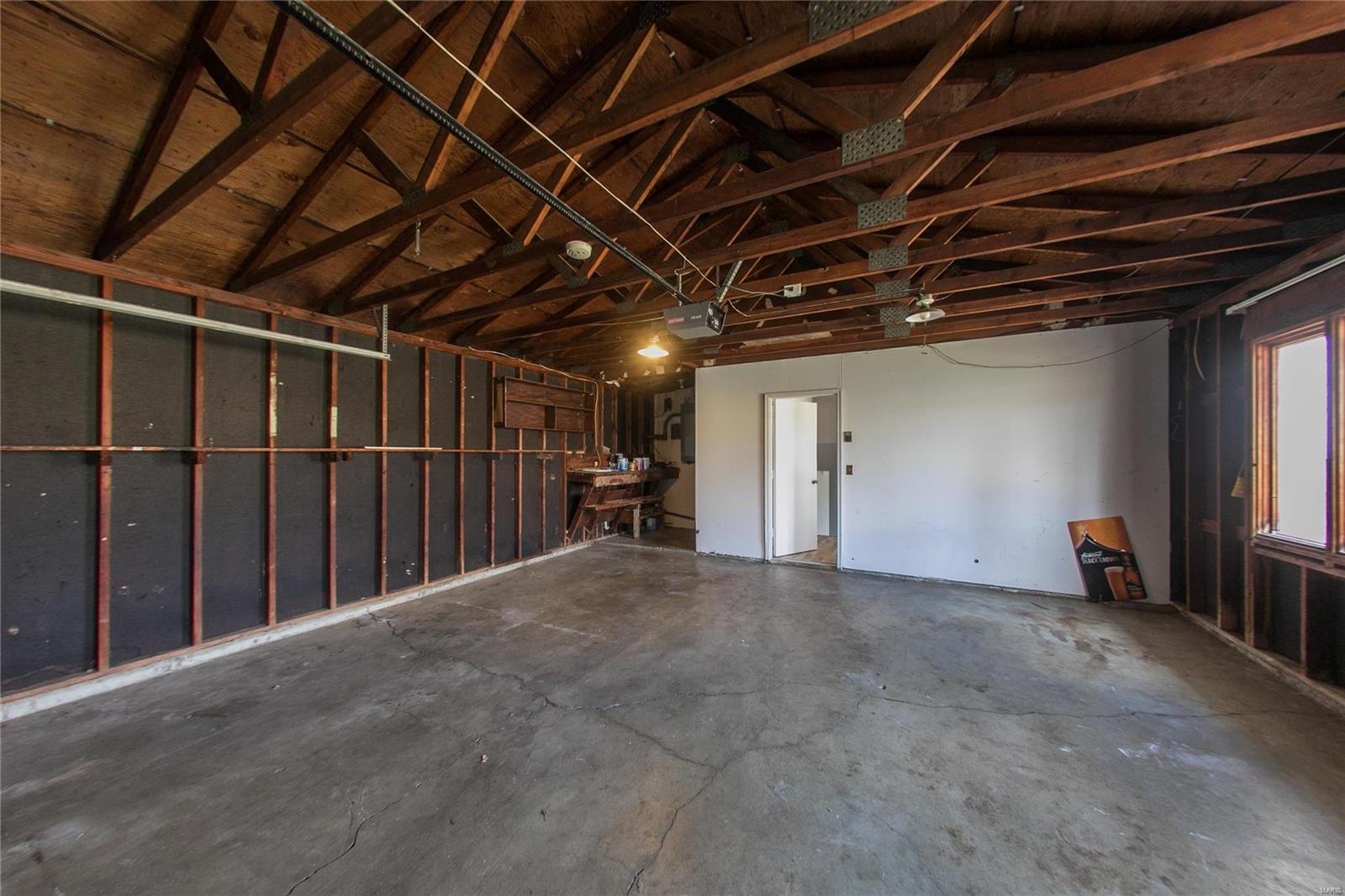 14668 Clayton Road Ballwin, MO 63011 - Photo 30 of 41 Gallery Image 30