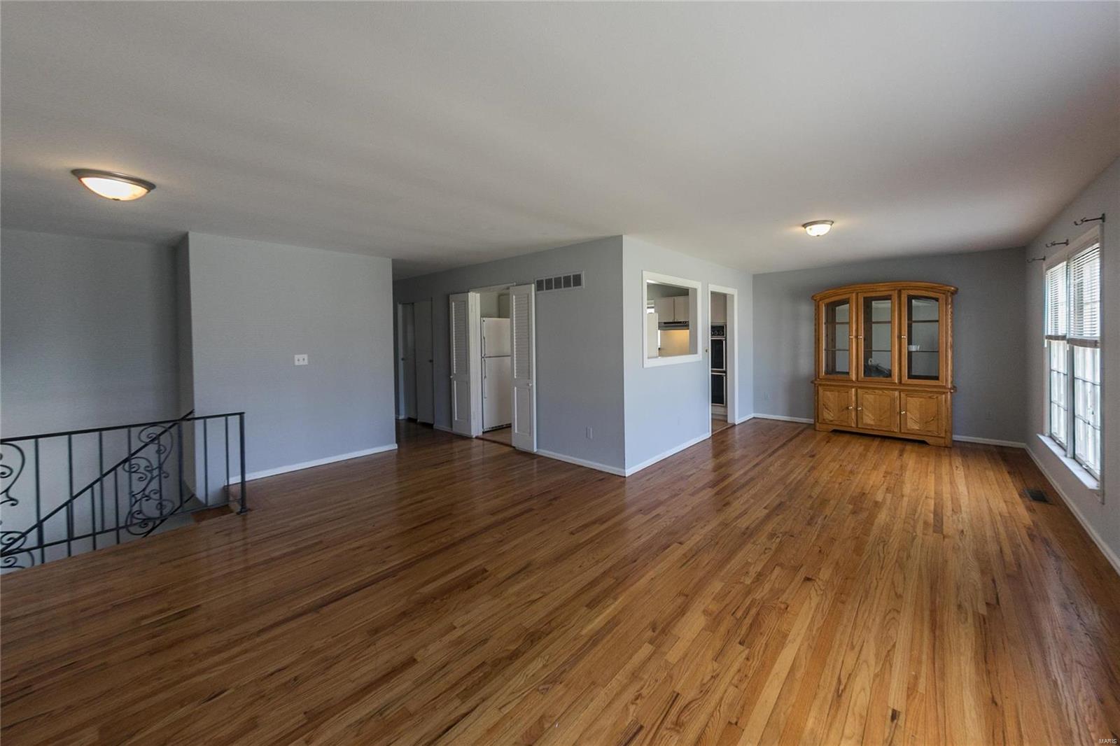14668 Clayton Road Ballwin, MO 63011 - Photo 5 of 41 Gallery Image 5