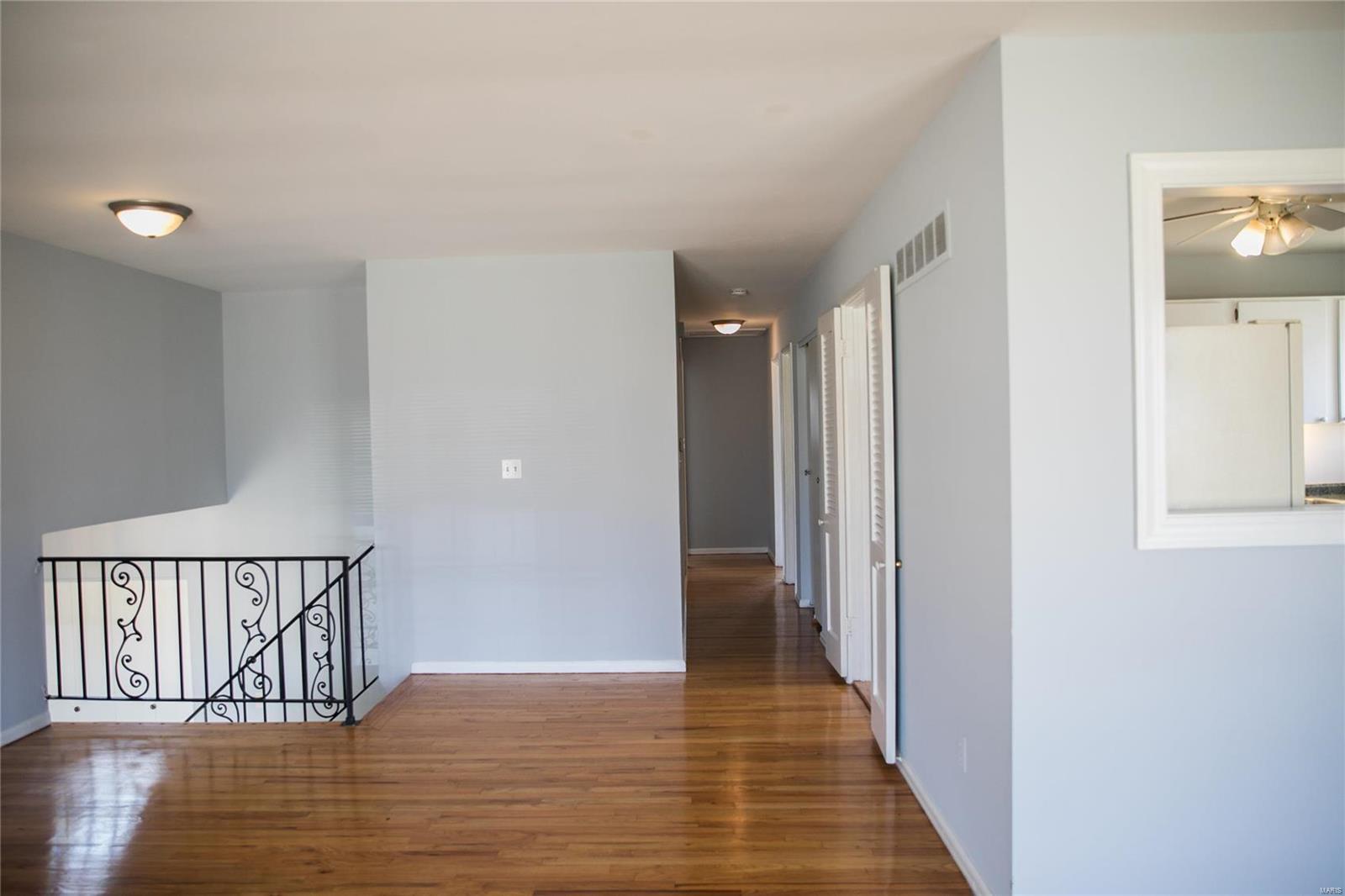 14668 Clayton Road Ballwin, MO 63011 - Photo 10 of 41 Gallery Image 10