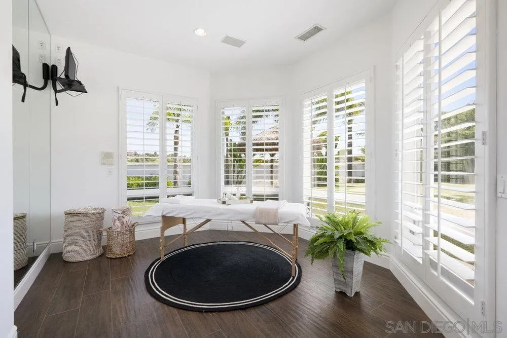 17864 Old Winemaster Way Poway, CA 92064 - Photo 16 of 22 a living room with furniture and a potted plant