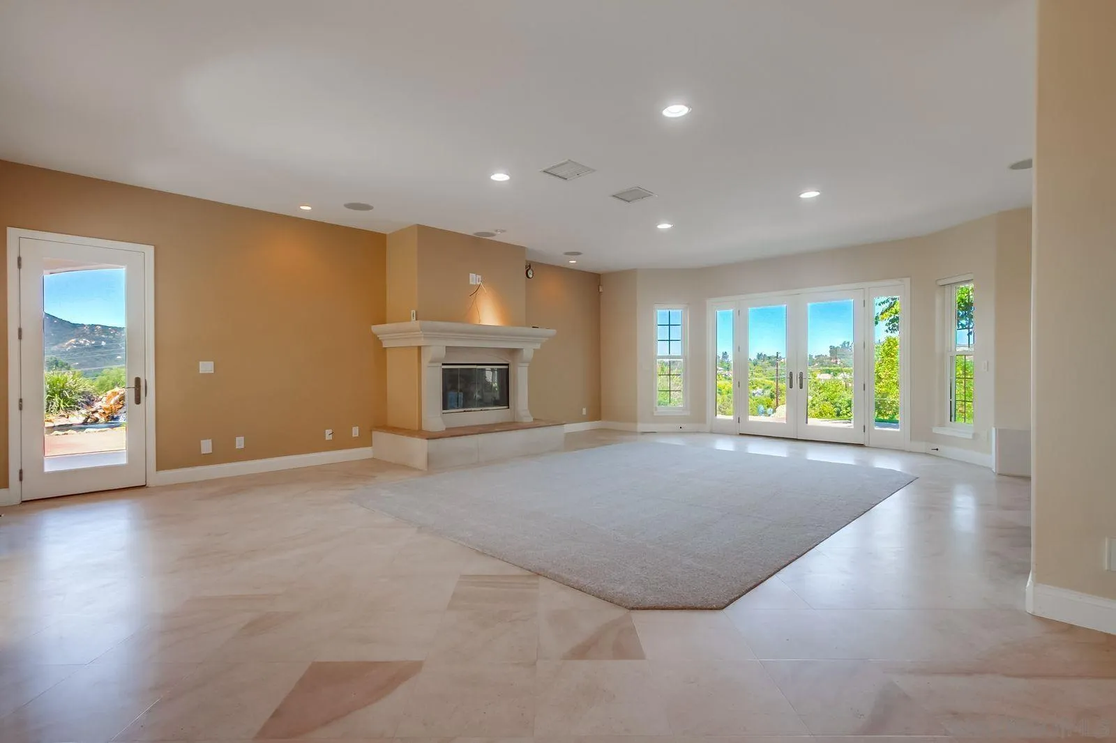 13852 Northcrest Lane Poway, CA 92064 - Photo 12 of 71
