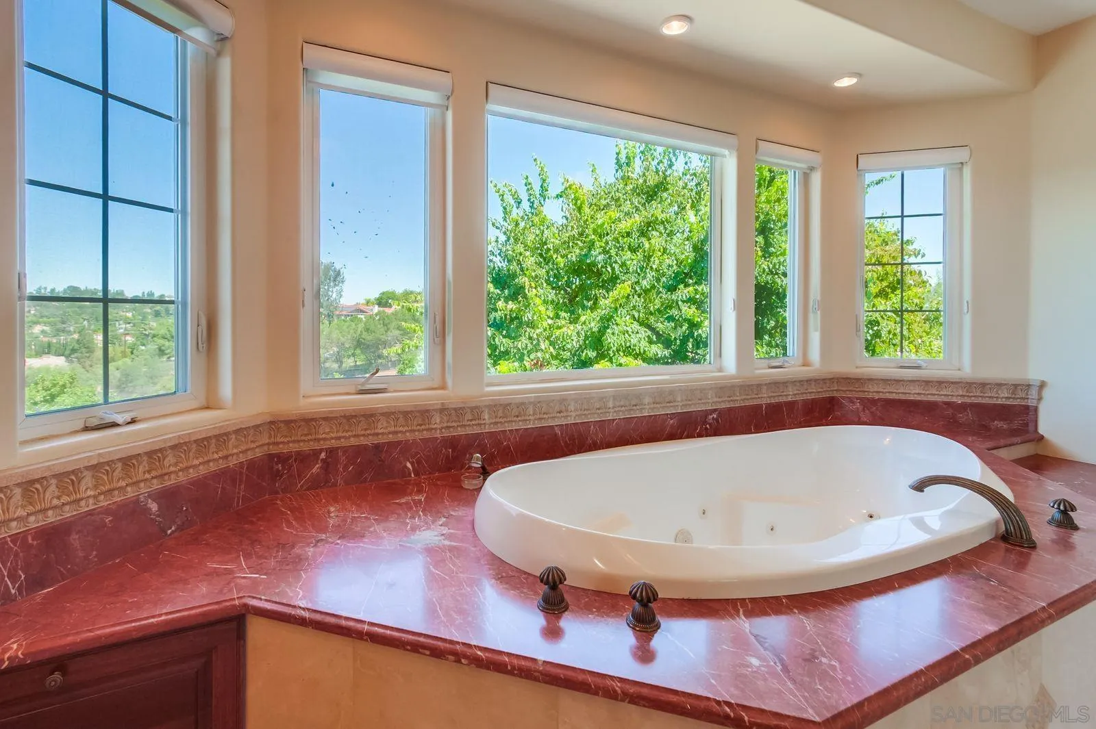 13852 Northcrest Lane Poway, CA 92064 - Photo 19 of 71