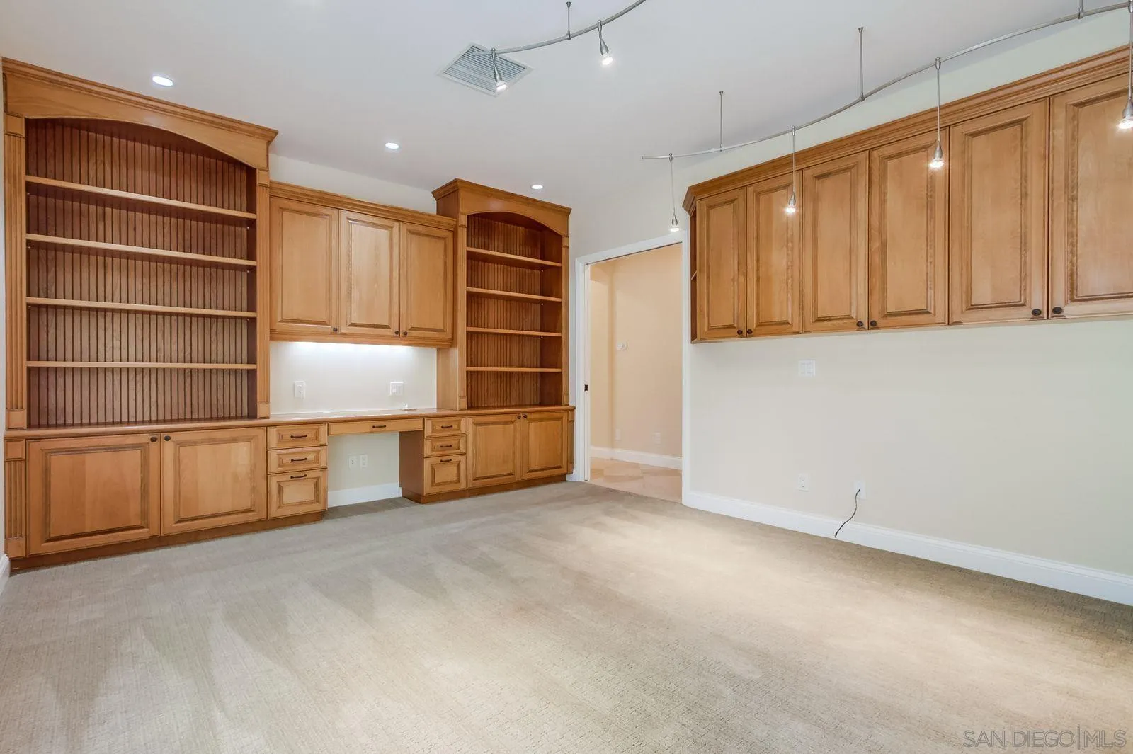 13852 Northcrest Lane Poway, CA 92064 - Photo 25 of 71