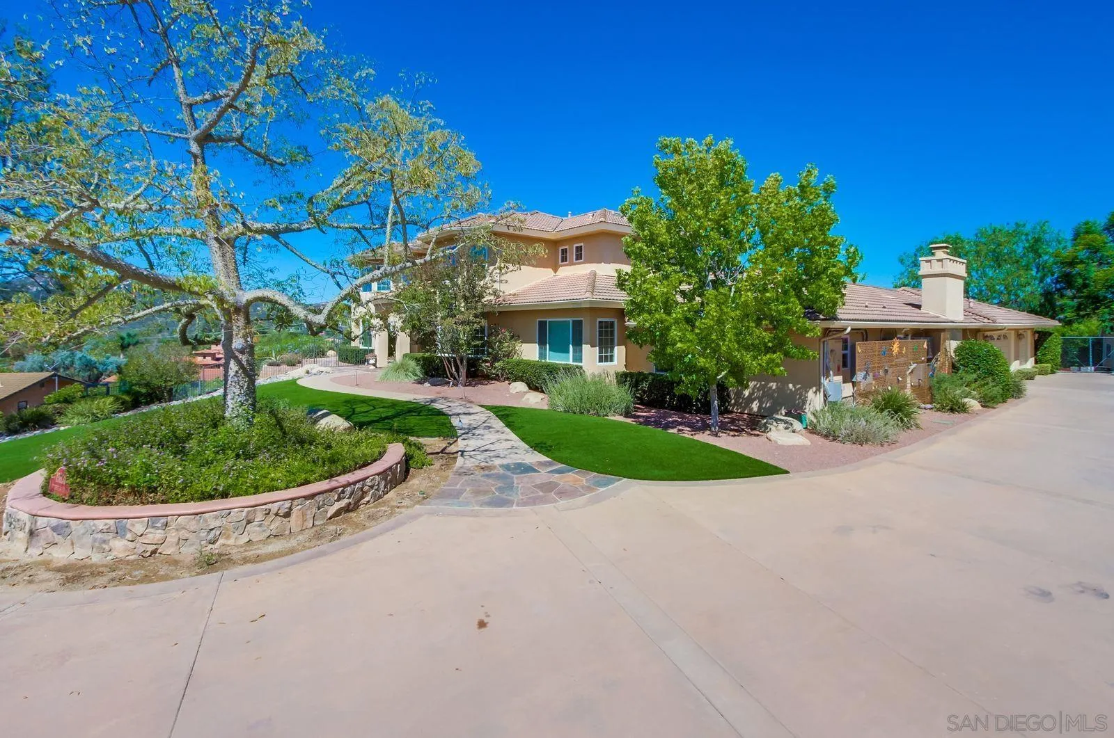 13852 Northcrest Lane Poway, CA 92064 - Photo 3 of 71