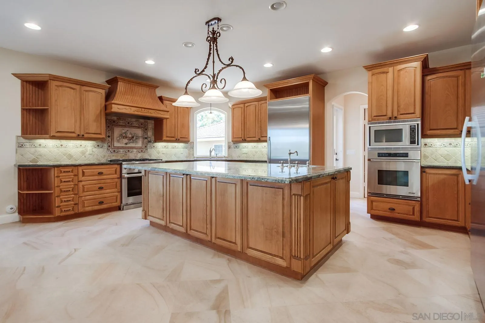 13852 Northcrest Lane Poway, CA 92064 - Photo 8 of 71