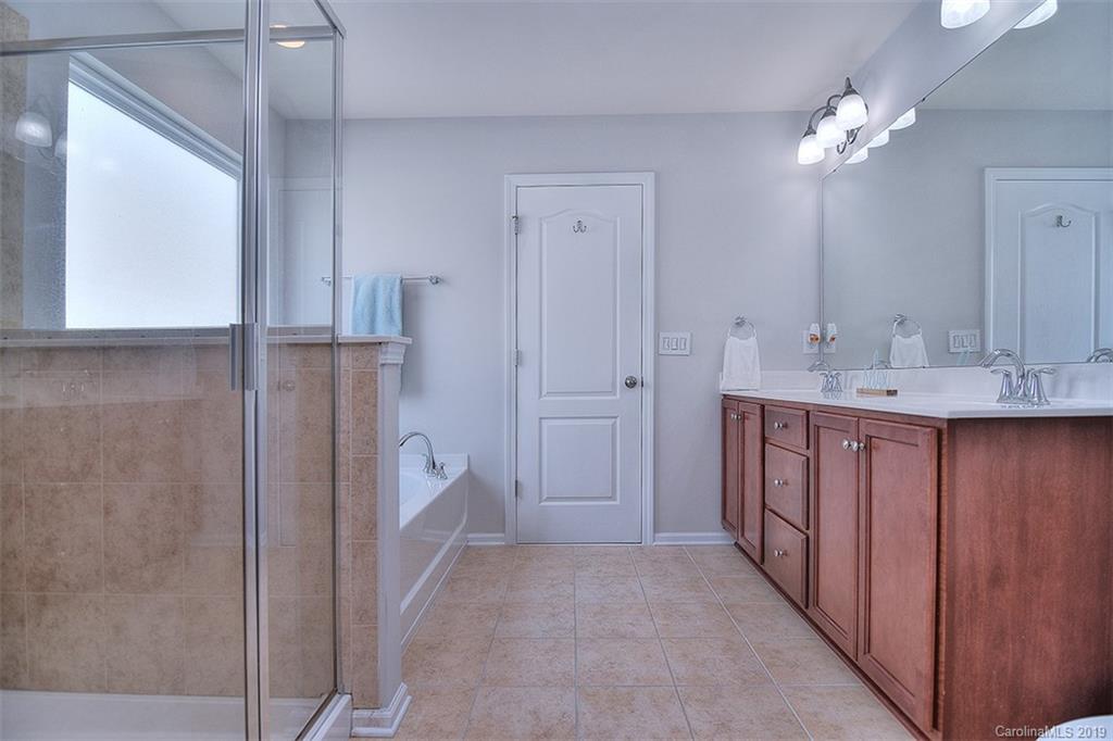 10404 Rutledge Ridge Drive Northwest Huntersville, NC 28078 - Photo 34 of 38 Gallery Image 34