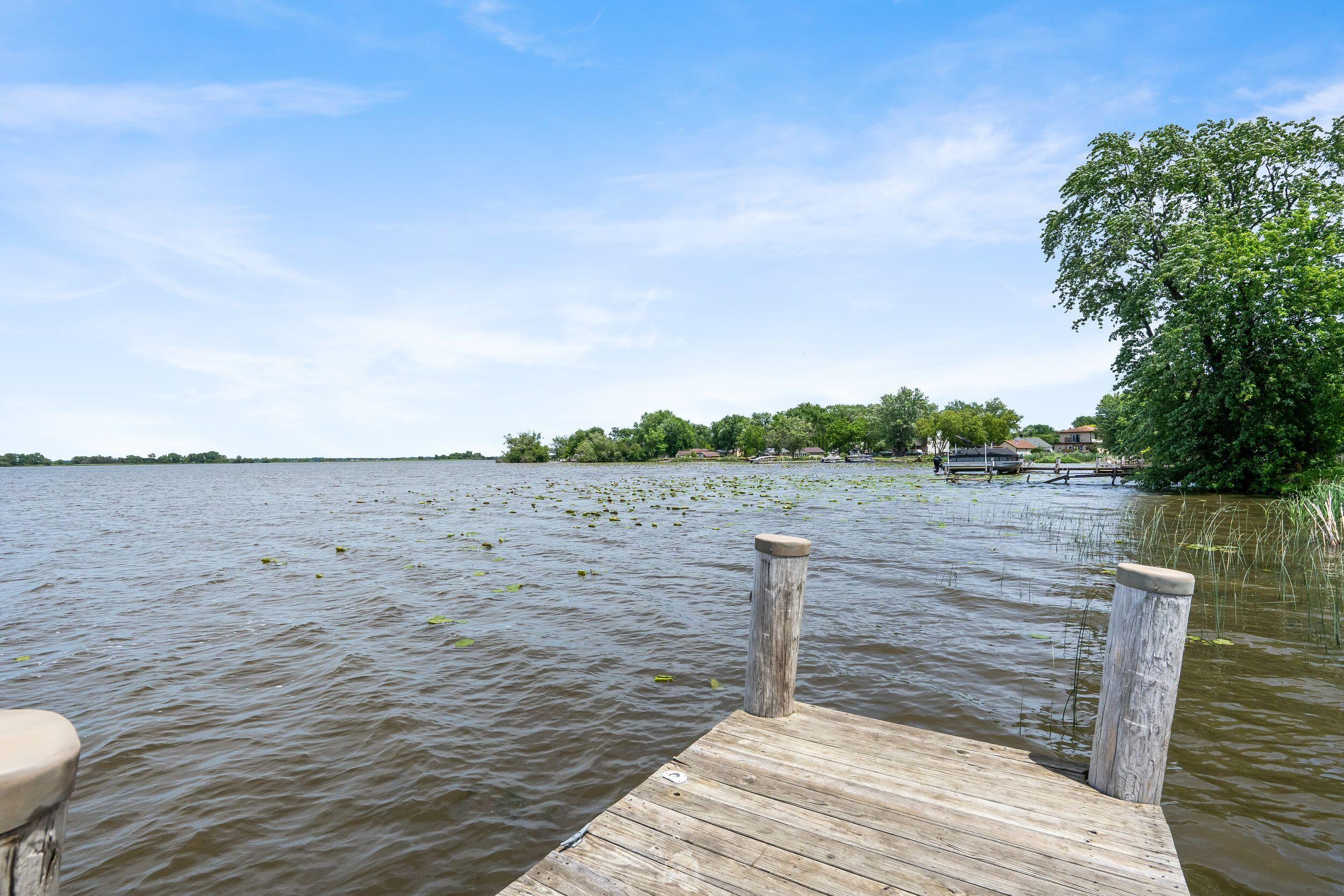 5660 West Reighmoor Road Omro, WI 54963 - Photo 23 of 43 Lake Butte Des Morts
