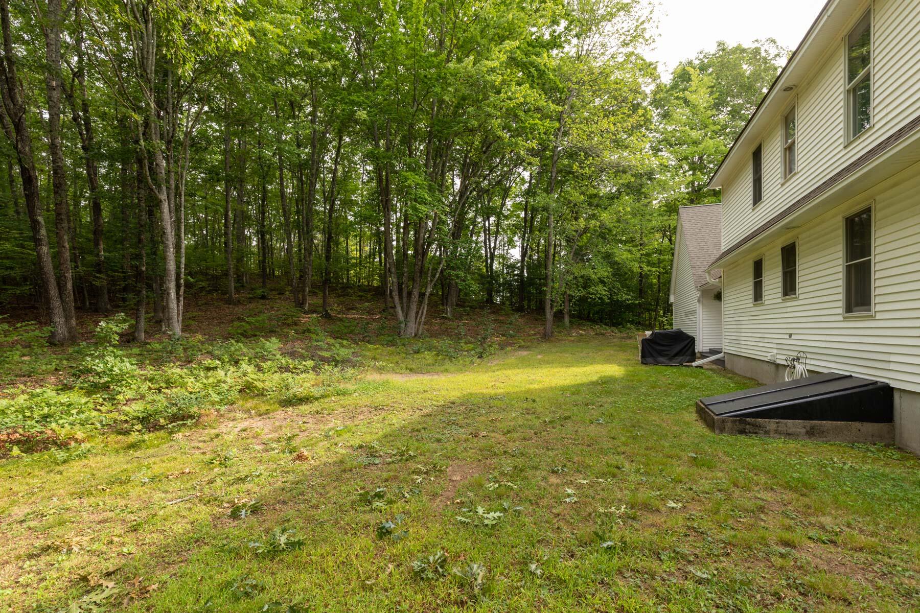 533 Sam Allen Road Sanford, ME 04073 - Photo 27 of 37 Secoast-Re-Photos-10