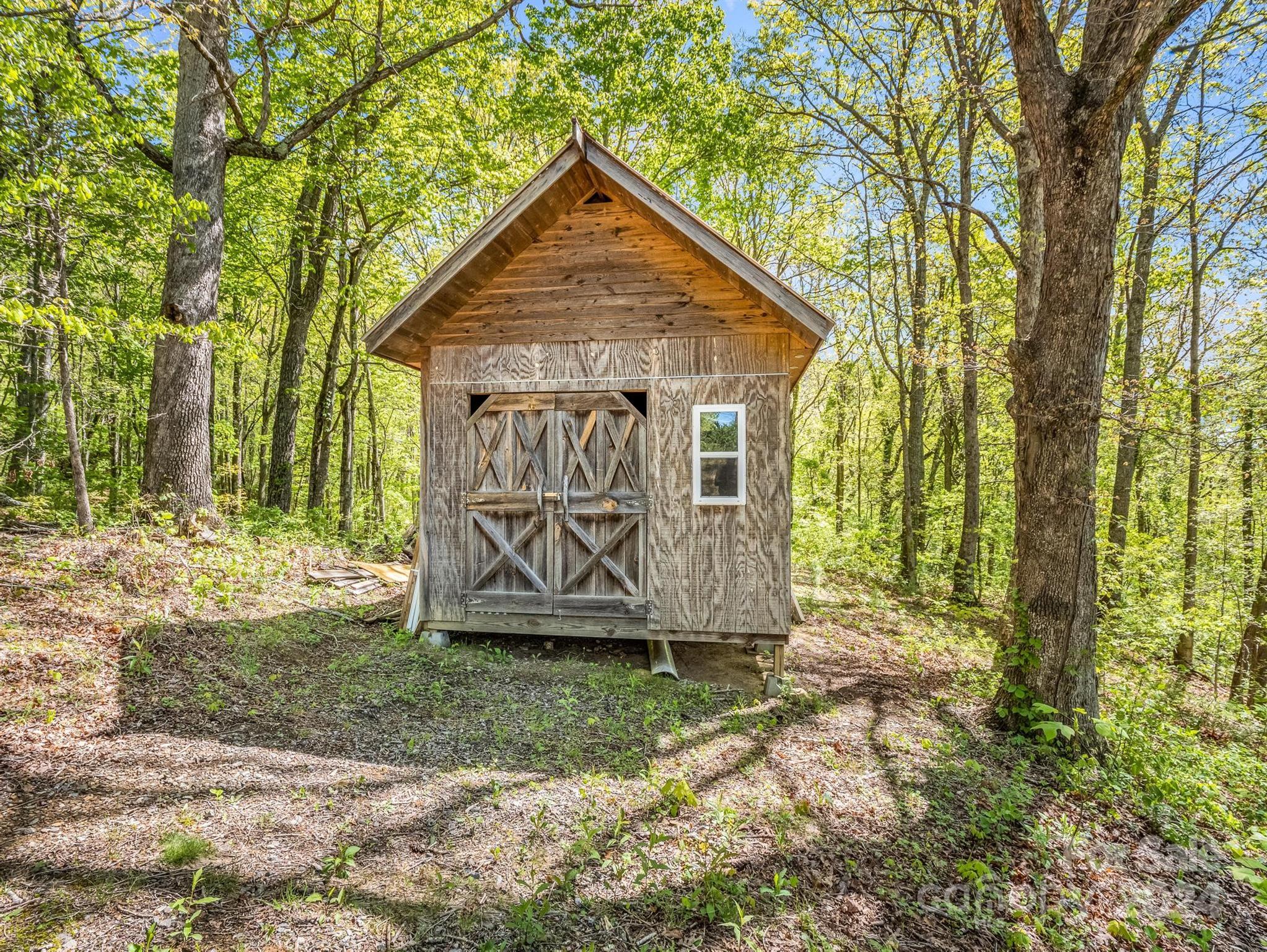 195 Spring Mountain Road Fairview, NC 28730 - Photo 35 of 39 Gallery Image 35