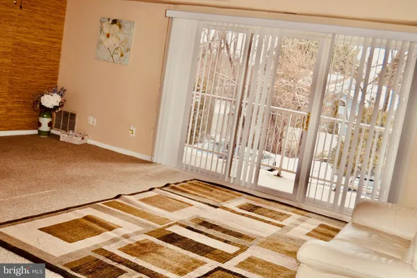 $124,900 | 105 Fitz Court, Unit 202, Reisterstown, MD 21136
