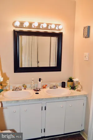 $124,900 | 105 Fitz Court, Unit 202, Reisterstown, MD 21136