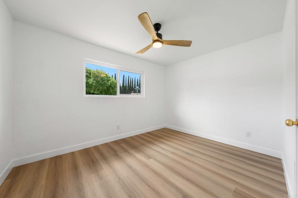508 Village View Place Fallbrook, CA 92028 - Photo 22 of 32 wooden floor in an empty room