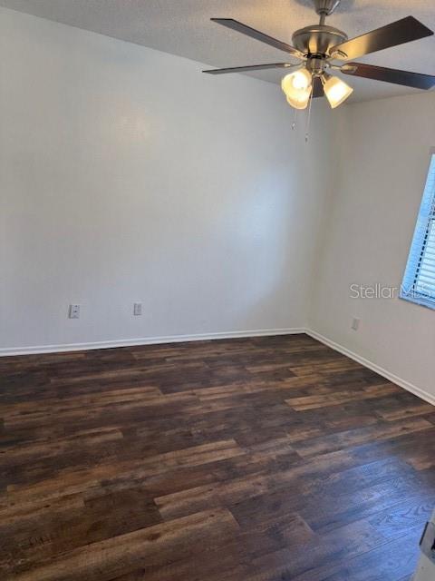 3407 Fox Ridge Street Winter Haven, FL 33884 - Photo 12 of 16 a view of room with window and ceiling fan