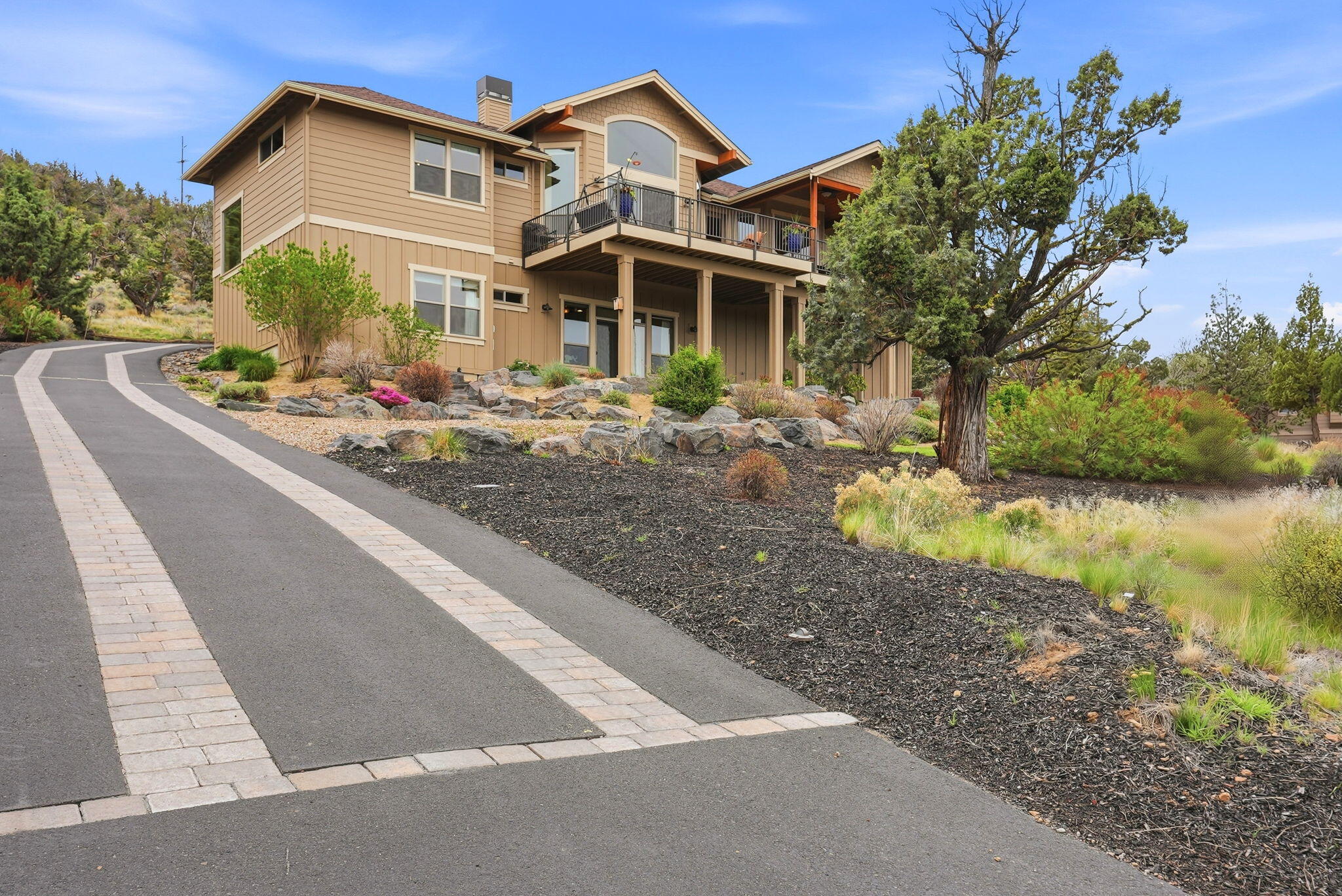 10151 Sundance Ridge Loop Redmond, OR 97756 - Photo 3 of 72