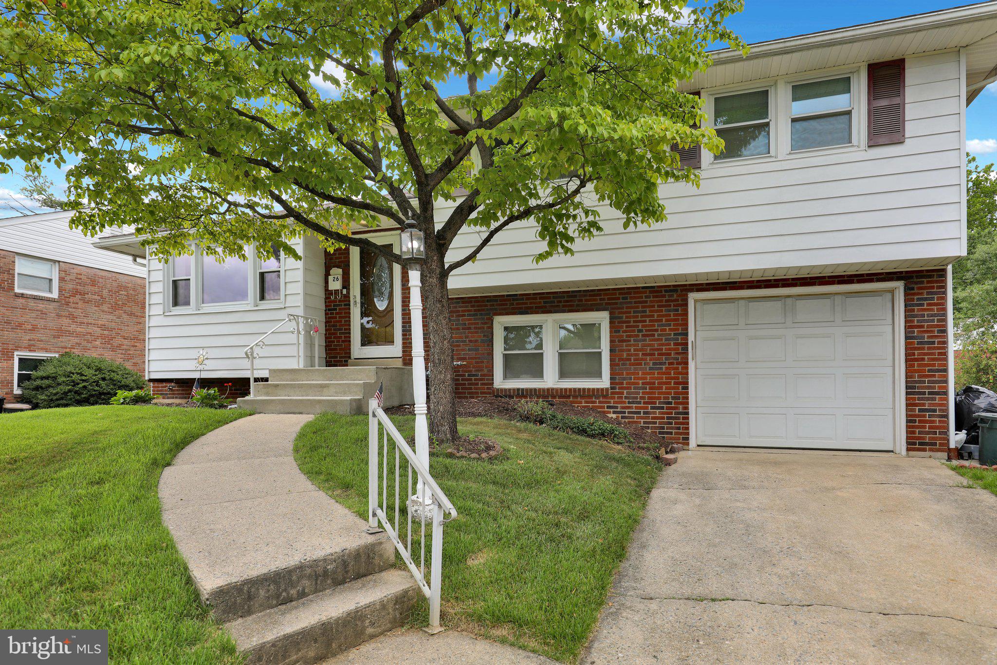 26 Wingert Road Wyomissing, PA 19610 - Photo 2 of 29 360_8507