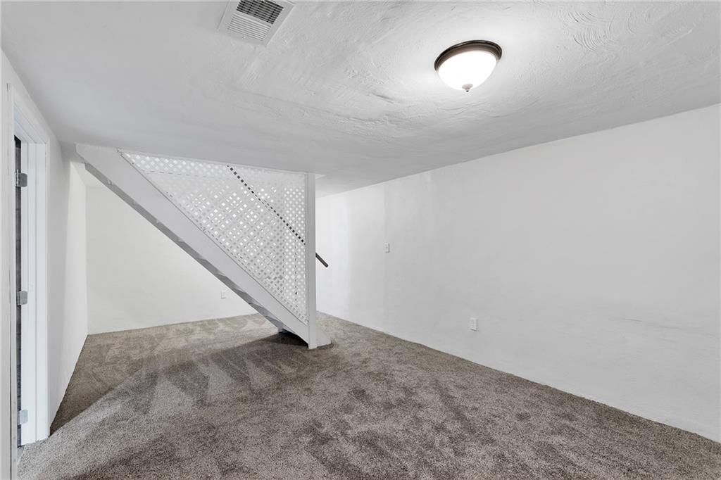 713 Unity Trestle Road Pittsburgh, PA 15239 - Photo 20 of 25