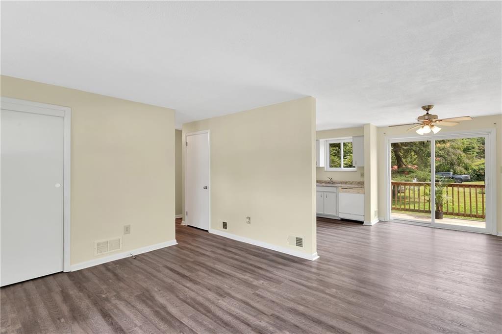 713 Unity Trestle Road Pittsburgh, PA 15239 - Photo 9 of 25