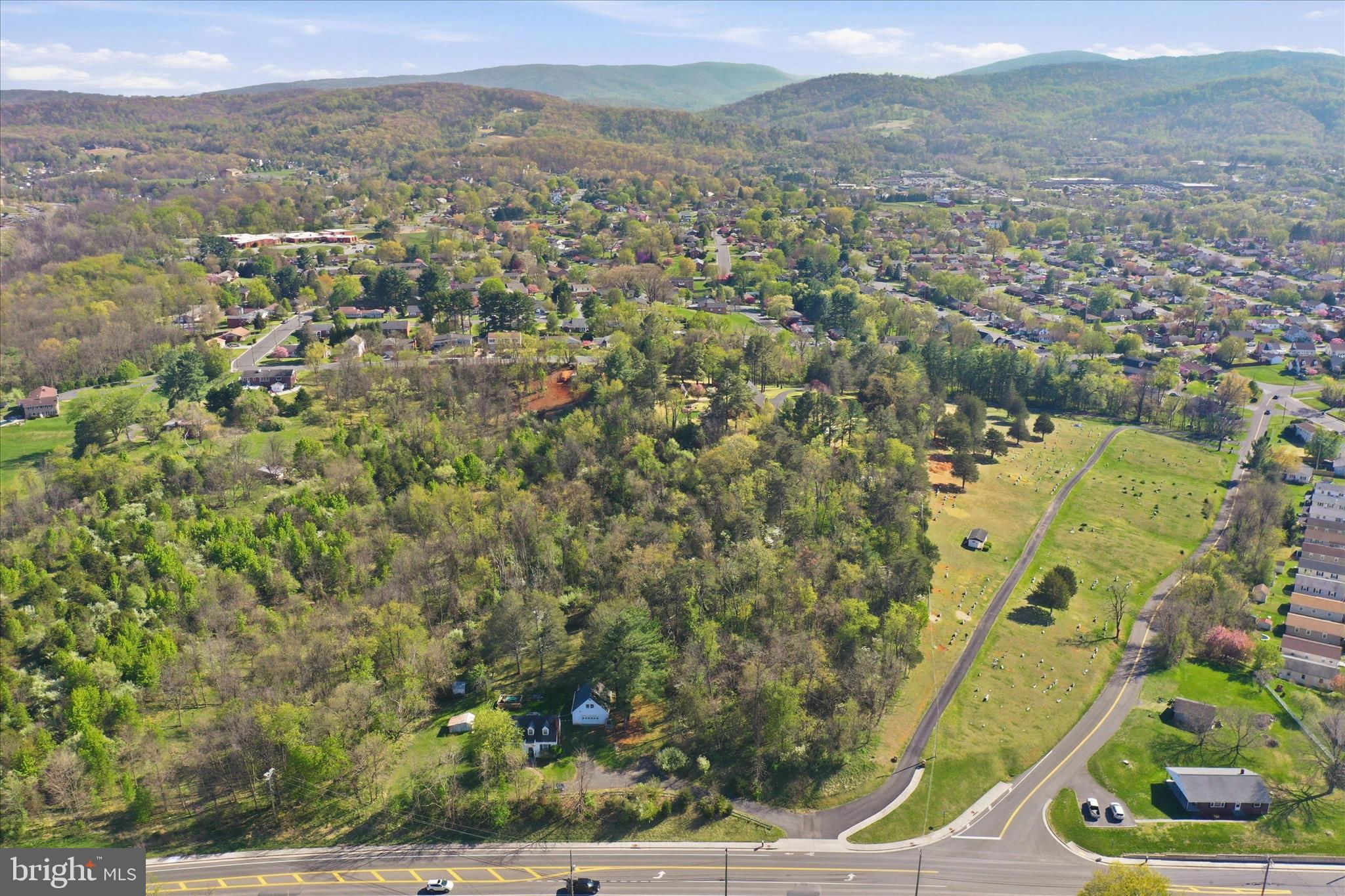 Creek Road Front Royal, VA 22630 - Photo 6 of 23 an aerial view of residential houses with outdoor space