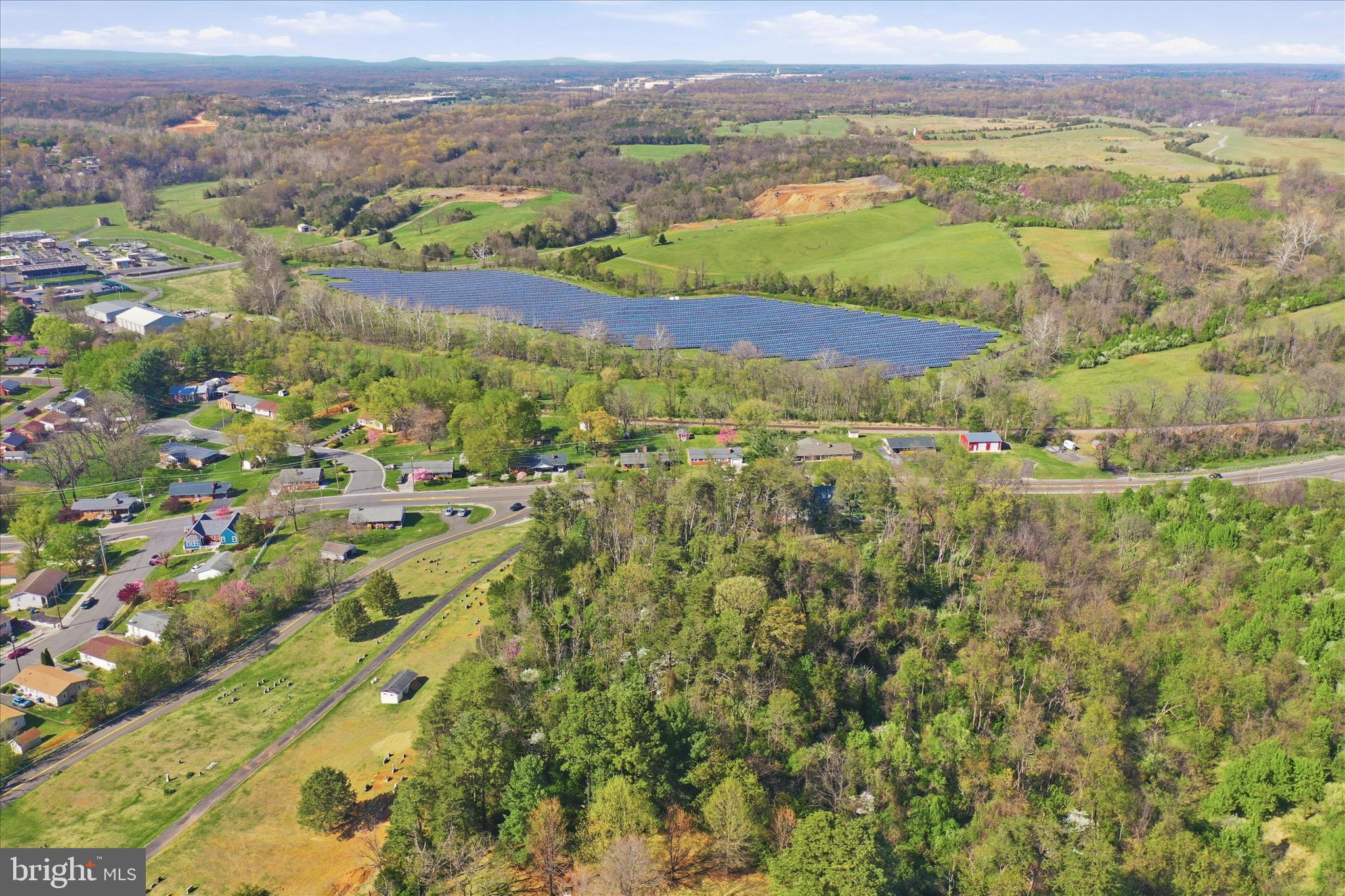 Creek Road Front Royal, VA 22630 - Photo 9 of 23 a view of lake with mountain