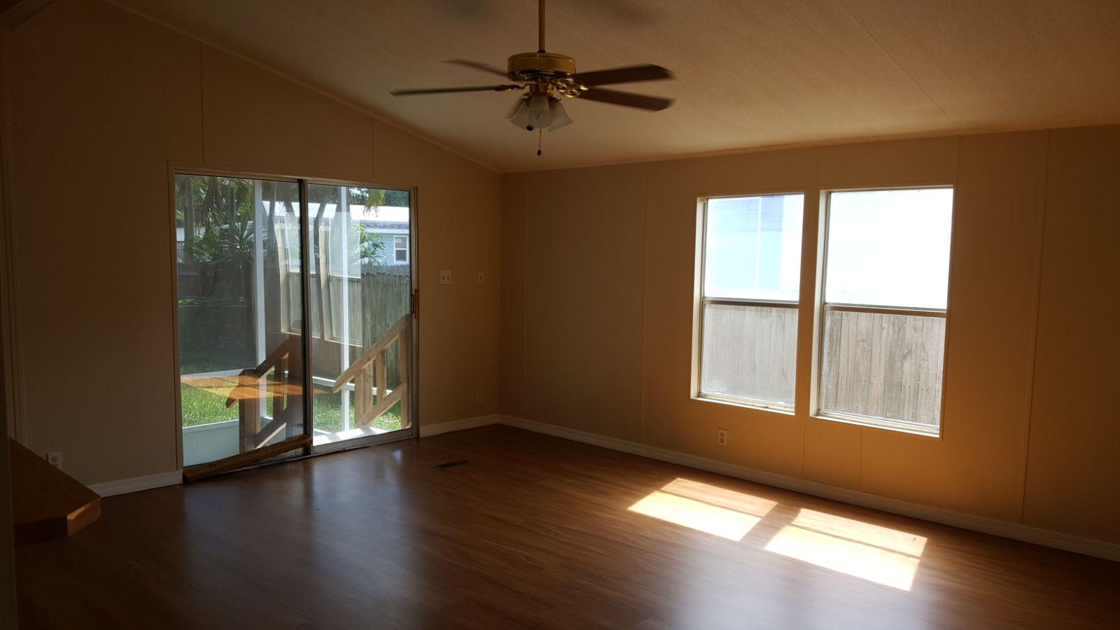 11887 Anchorage Way Boca Raton, FL 33428 - Photo 4 of 10 ce7f8132-3272-4e17-8d99-78885c6d97c9